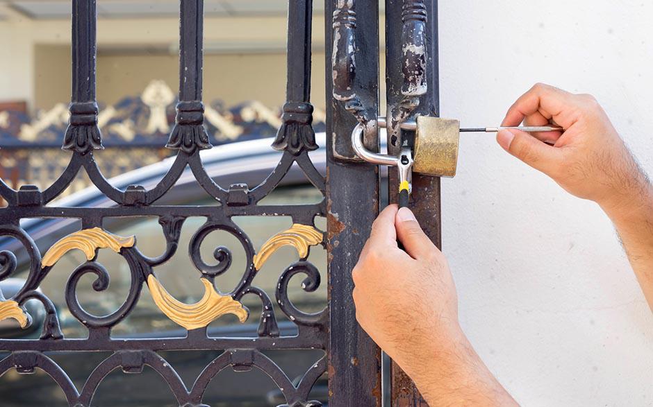 prix raisonnable serrure porte blindee Vauréal